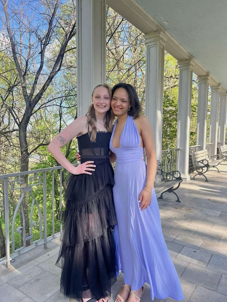Langes Ballkleid mit tiefem V-Ausschnitt, Lavendel, formelles Kleid J5406
