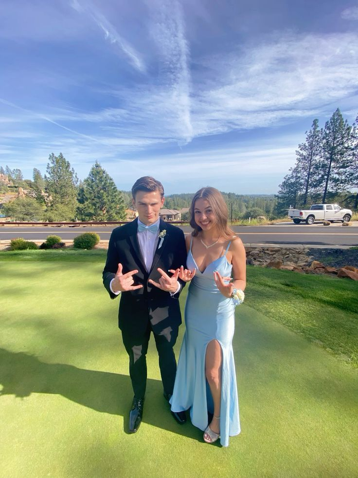 Langes Ballkleid im Meerjungfrau-Stil mit Spaghettiträgern, Blau, J5486