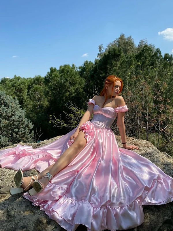 Robe de bal longue en satin rose à épaules dénudées J5653