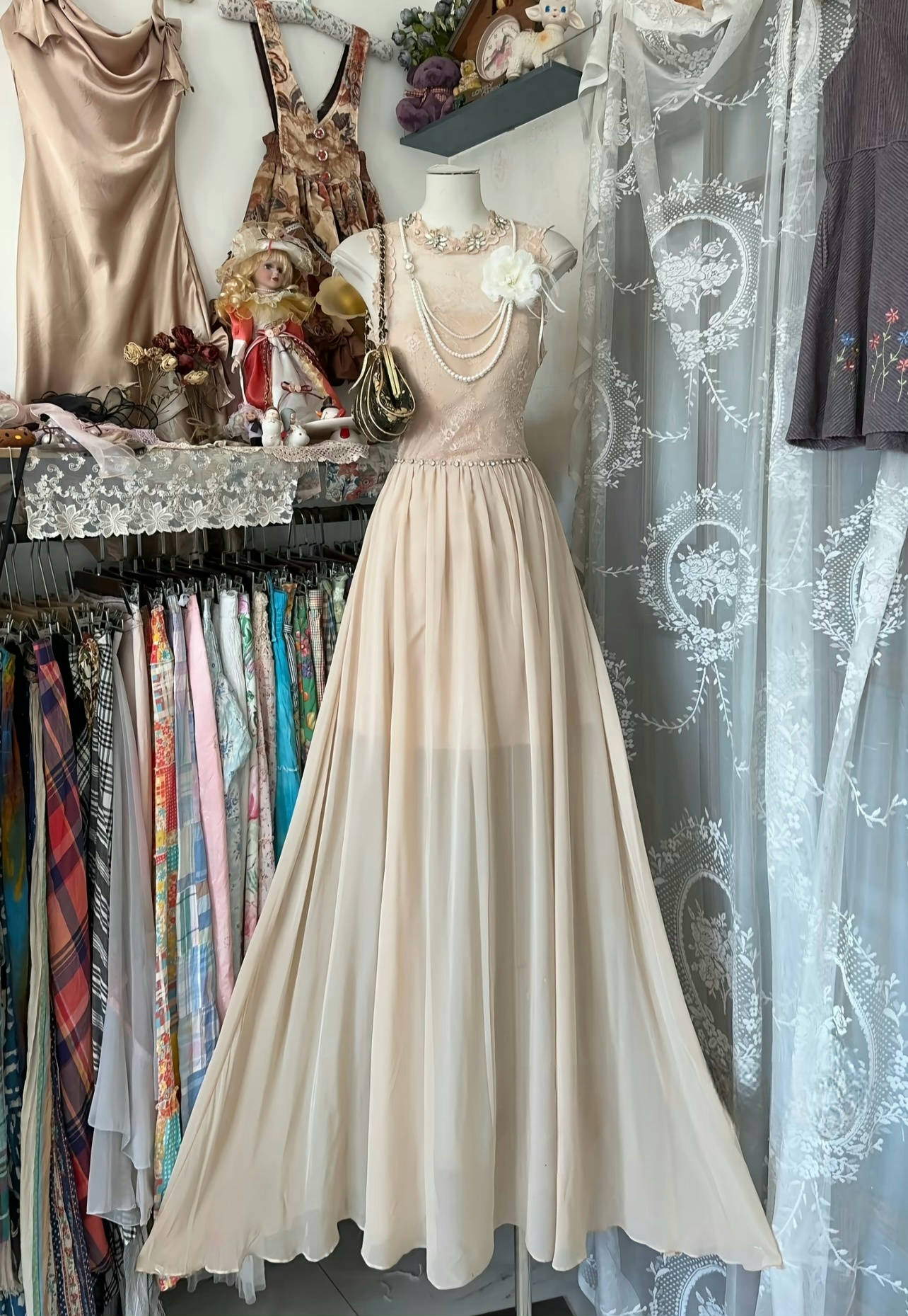 Robe de demoiselle d'honneur trapèze en mousseline de soie et dentelle, robe de bal formelle J6692