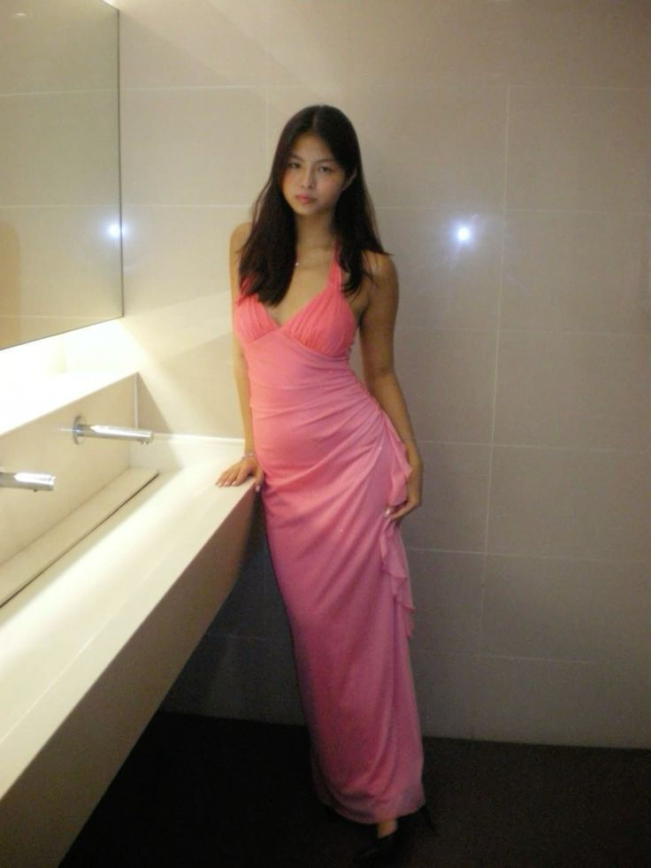V Neck Pink Chiffon Long Prom Dress Ruffle Formal Evening Gowns J8687