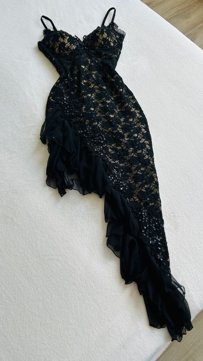Black Lace Long Prom Dress Ruffle Formal Evening Dress J8694