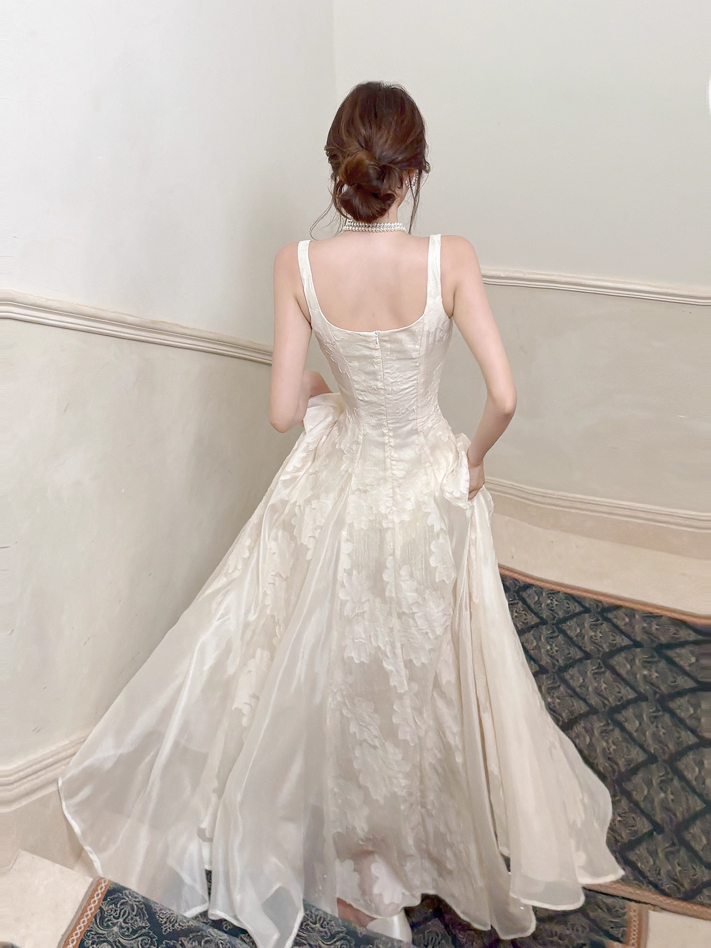 French-style Printed Spaghetti Straps Square-neck Birthday Dress L73