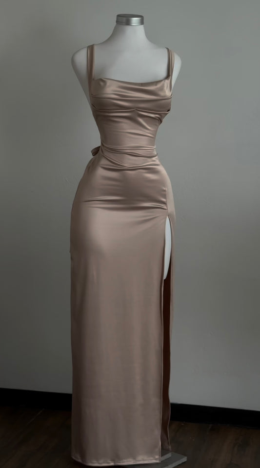 Robe de bal longue en satin, robe de soirée sexy avec fente J8596