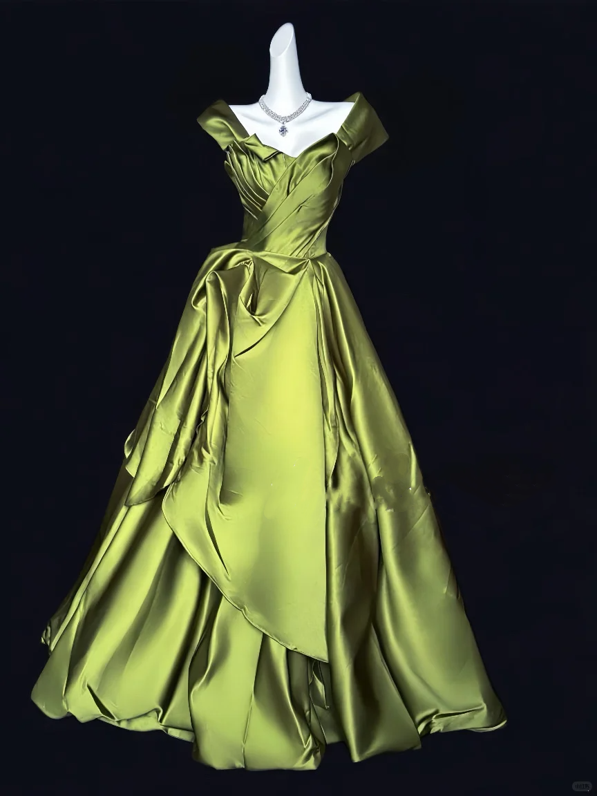 A Line Green Long Prom Dress Vintage Evening Gowns J8648