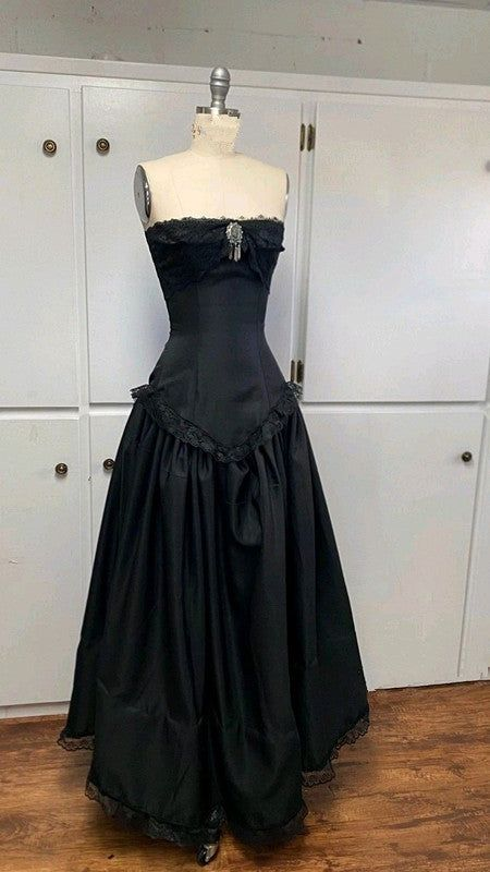 Black Strapless Vintage Formal Long Prom Dress Evening Dress  J8473