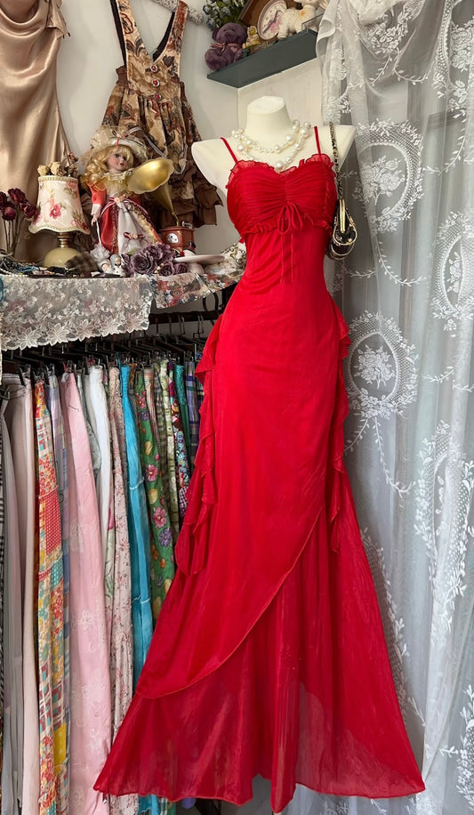 Spaghettiträger Rotes Chiffon-Ballkleid mit Rüschen Formales Partykleid J7296