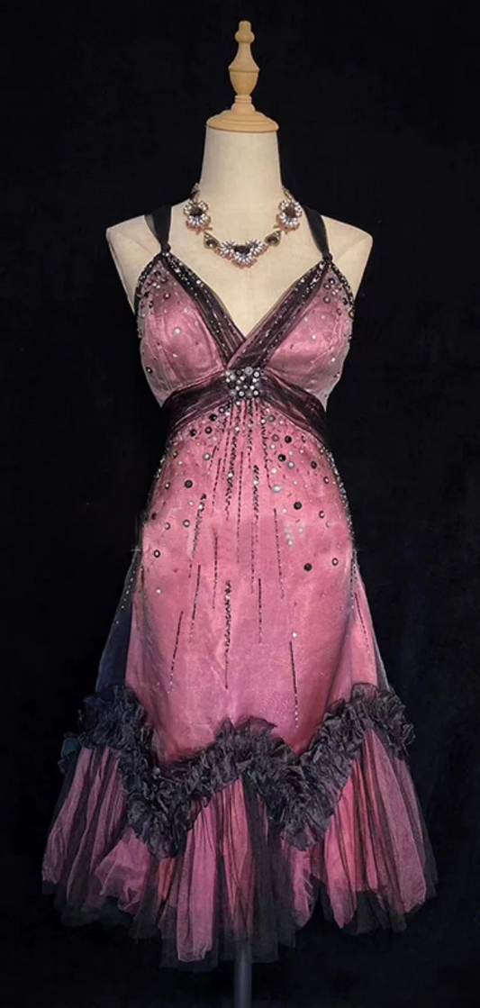 Spaghettiträger, kurzes A-Linien-Heimkehrkleid mit Perlenbesatz J8163