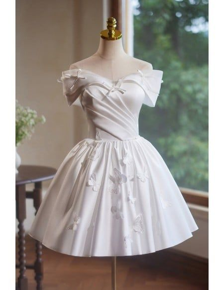 Schulterfreies Homecoming-Kleid mit Schmetterlings-Print, kurzes Ballkleid J7625