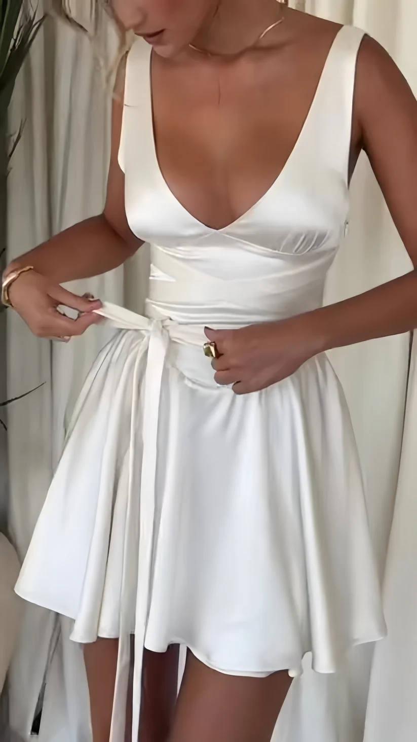 White  V-neck Homecoming Dresses Elegant Short Cocktail Party Dress J8768