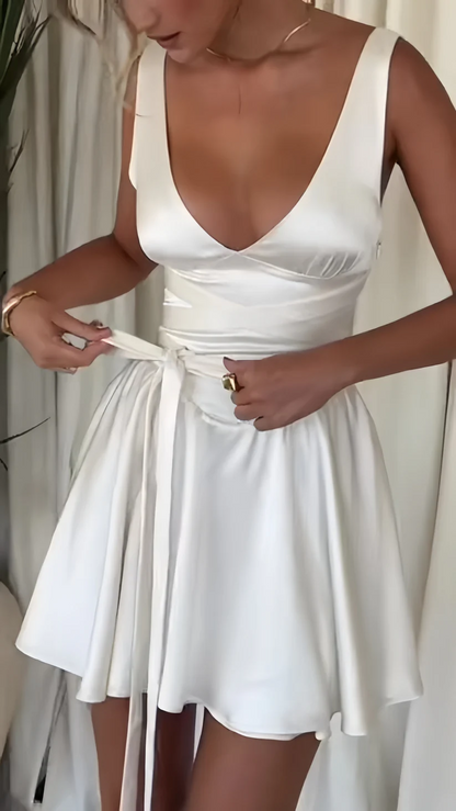 White  V-neck Homecoming Dresses Elegant Short Cocktail Party Dress J8768
