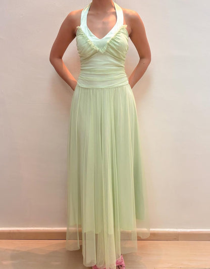 Robe de soirée longue verte à col licou J8591