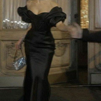 Robe de soirée fourreau noire sexy longue avec fente J8826