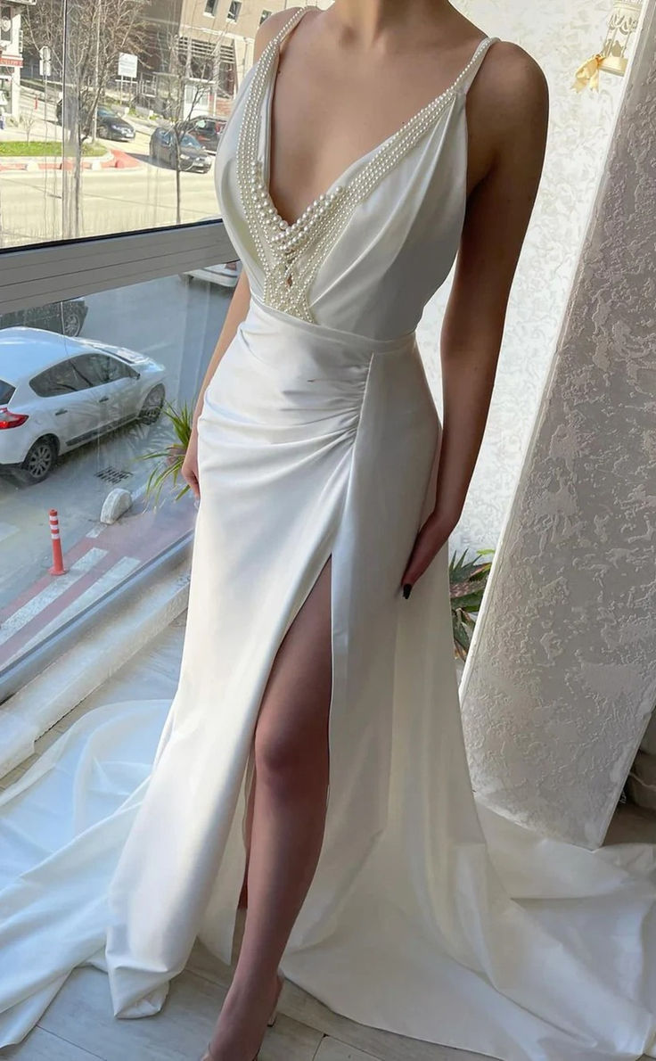 Mermaid Ivory Pearl V Neck Satin Long Prom Dresses With Slit 2542