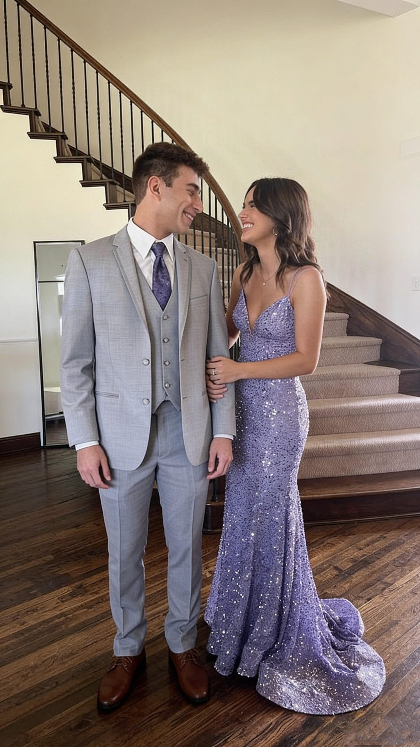 V Neck Lilac Sequins Mermaid Prom Dress Shiny Formal Party Dress 2511