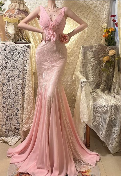 Robe de bal longue rose en mousseline de soie et dentelle à col en V, robe de soirée formelle J8771