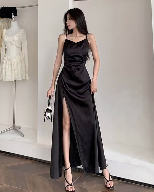 Spaghetti Straps Black A Line Satin Long Prom Dresses With Slit J2732