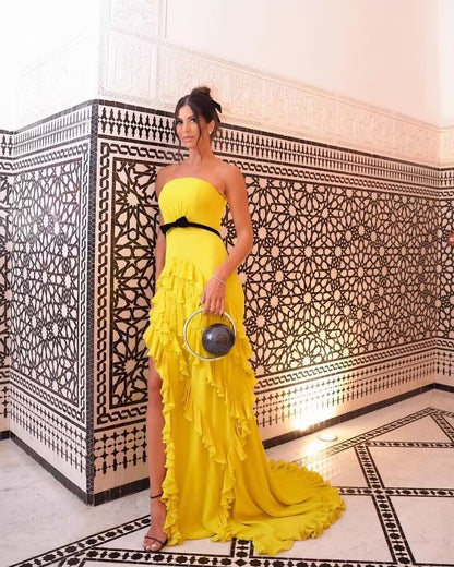 Robe de bal longue bustier jaune à volants, coupe trapèze, J2907