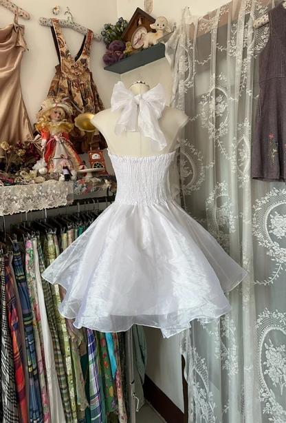 Robe de soirée courte blanche coupe trapèze pour anniversaire J7011