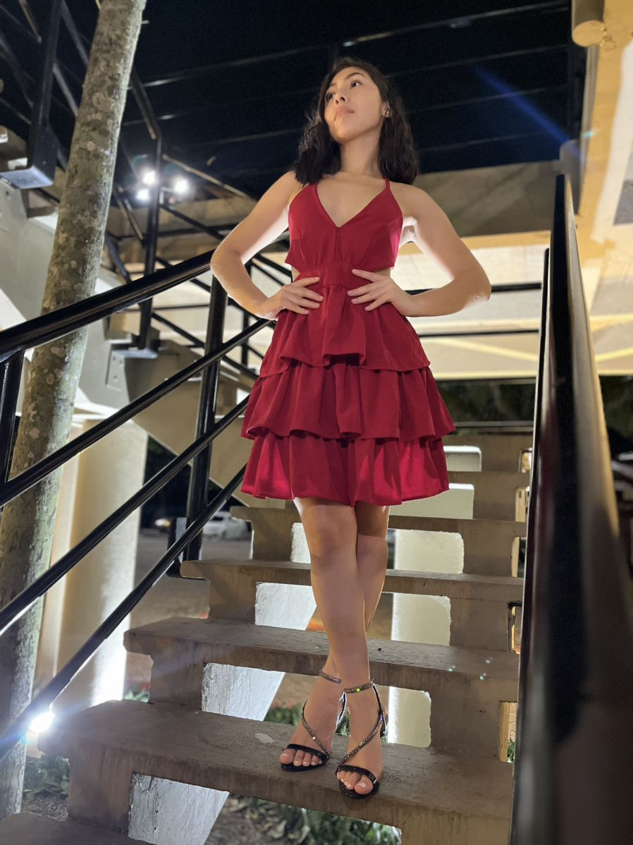 Rotes Heimkehrkleid mit V-Ausschnitt und A-Linie, formelles Partykleid J7394