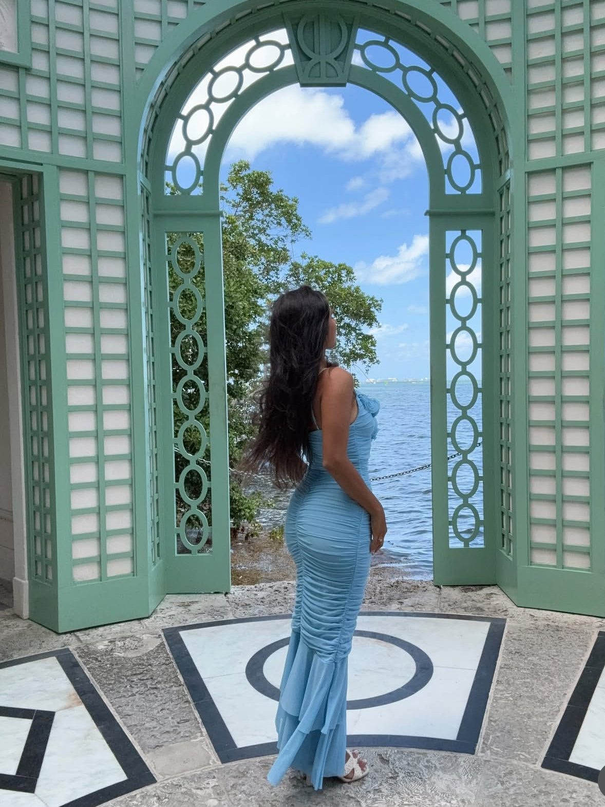 Robe de bal sirène plissée bleue, robe de soirée formelle pour invité de mariage J7027