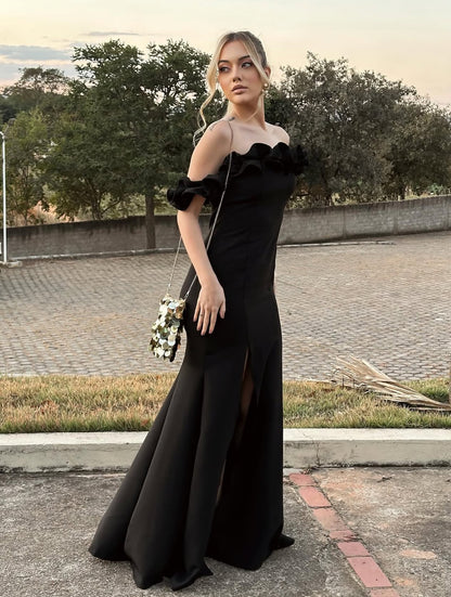 Schulterfreies schwarzes Meerjungfrau-Ballkleid mit Schlitz, formelles Abendkleid J7159