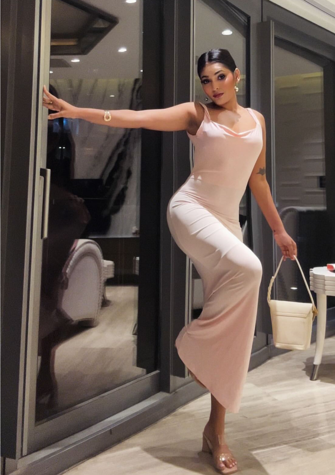 Robe fourreau rose dos nu pour anniversaire, robe d'invitée de mariage, robe de soirée, J7075