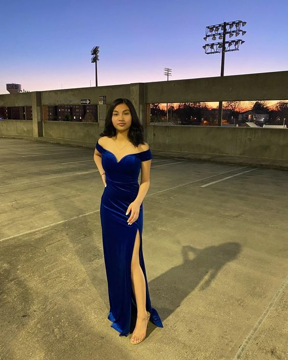 Robe de bal longue fendue en velours bleu roi, épaules dénudées, style sirène sexy J8236