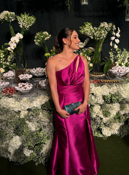 Robe de soirée sirène asymétrique en satin J7184