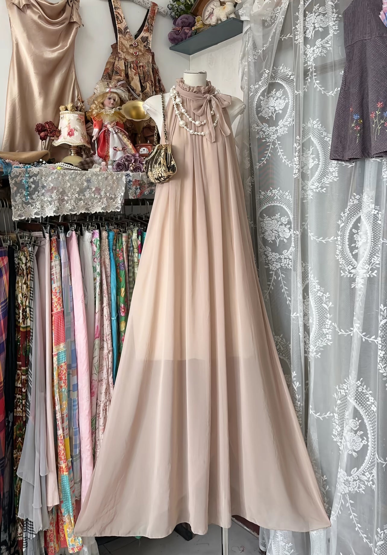 Rosa Etuikleid, lang, mit Seitenschlitz, Satin, formelles Kleid J8820