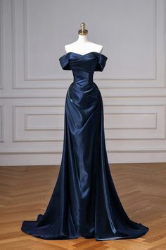 Robe de bal sirène bleu marine à épaules dénudées, longue robe d'anniversaire J7382