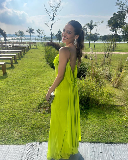 Robe de soirée verte à bretelles spaghetti pour invité de mariage J7048