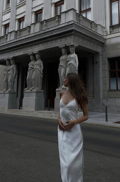 V Neck White Long Prom Dress Backless Birthday Dress J7825