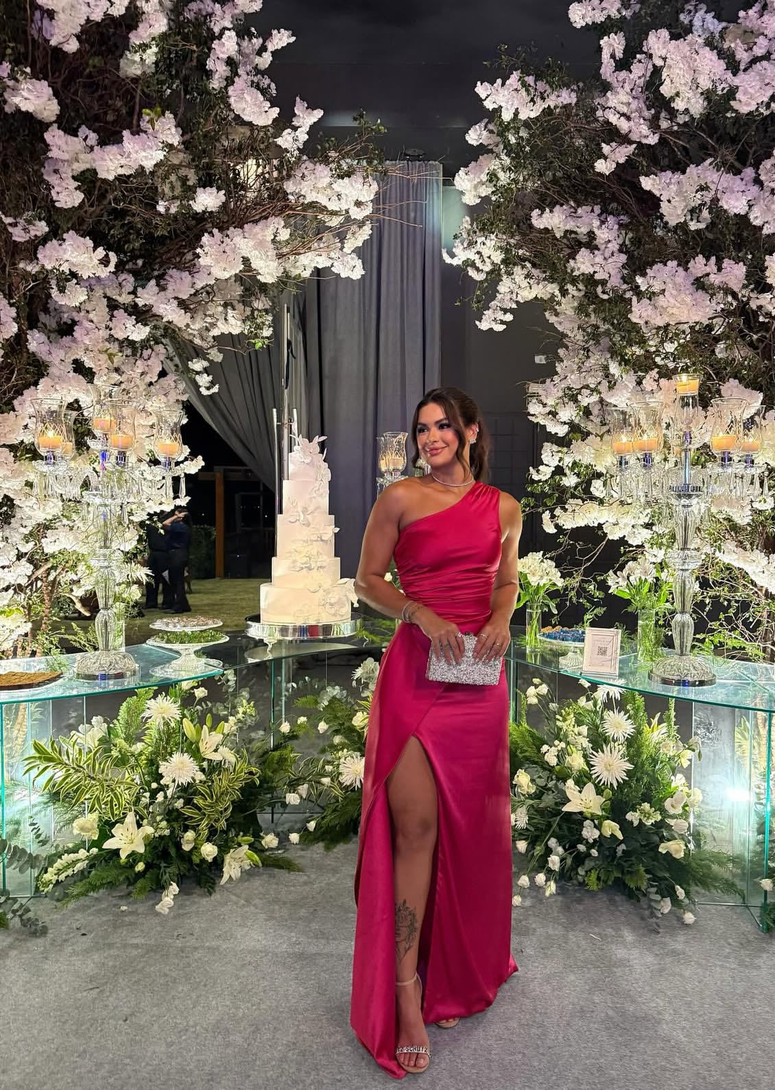 Robe de soirée formelle en satin à une épaule, robes de demoiselle d'honneur J7028