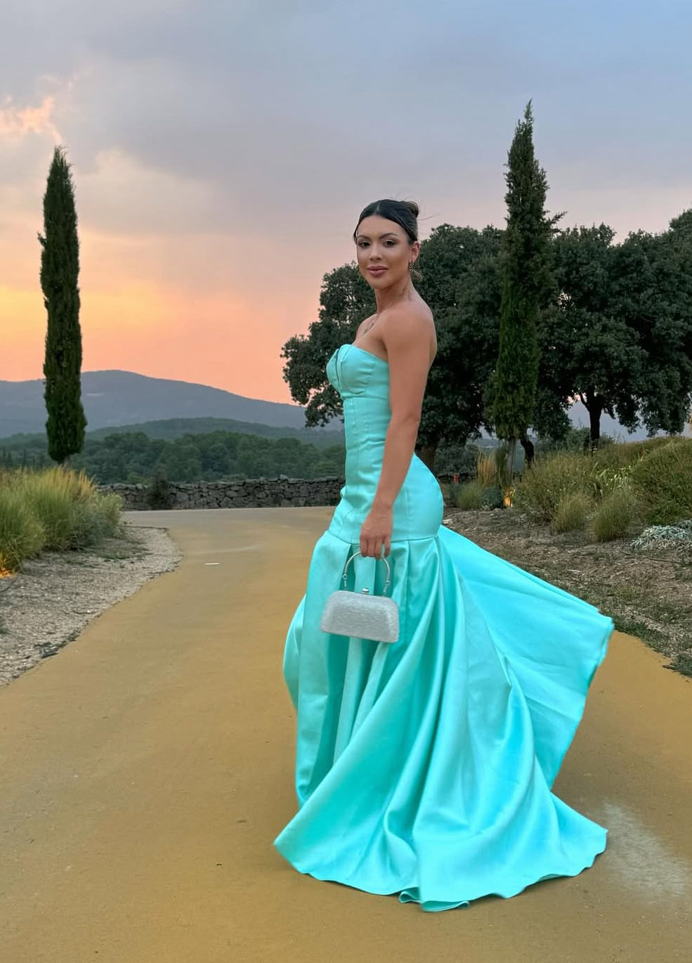 Robe de bal longue sirène bleue en satin J8059