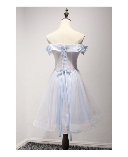 Robe de soirée courte en tulle, coupe trapèze, décolleté en cœur, avec applications, J7627