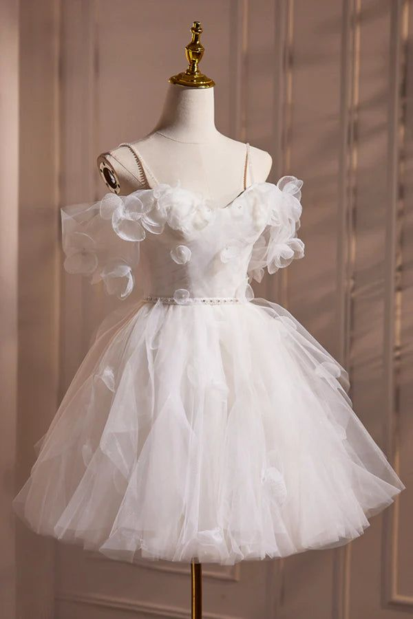 Robe de soirée courte en tulle à bretelles spaghetti, coupe trapèze, J7624