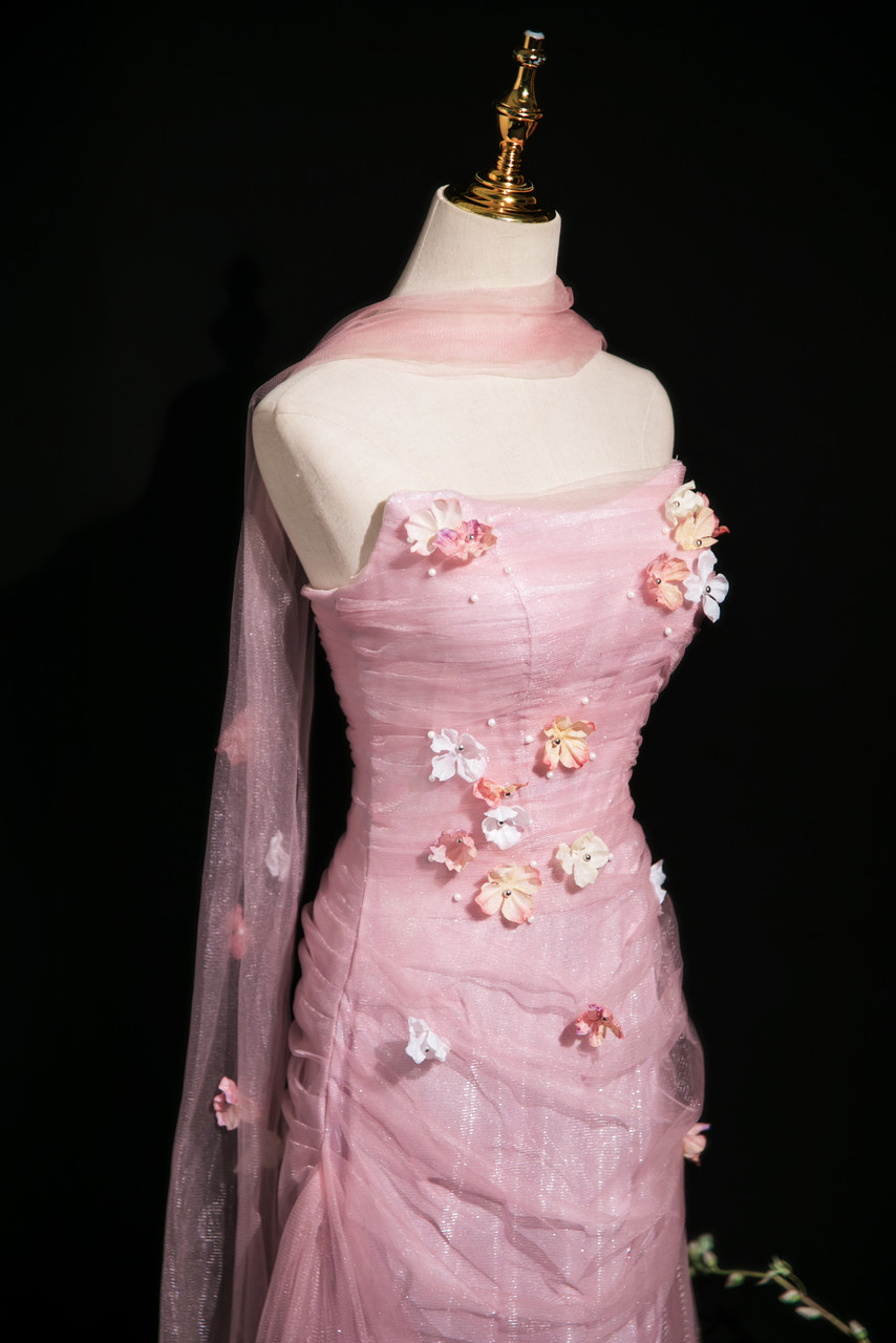 Robe de bal longue rose sirène en tulle sans bretelles et fleurs J8158
