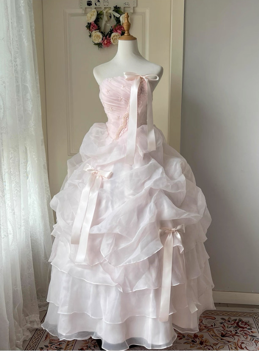 Trägerloses A-Linie Sweet 16 Ballkleid mit Rüschen J7722