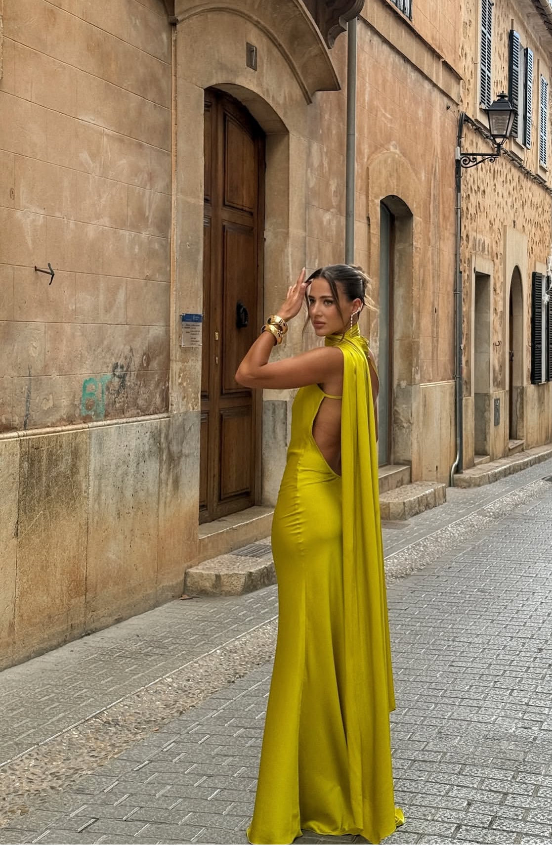 Robe de soirée fourreau noire sexy longue avec fente J8826