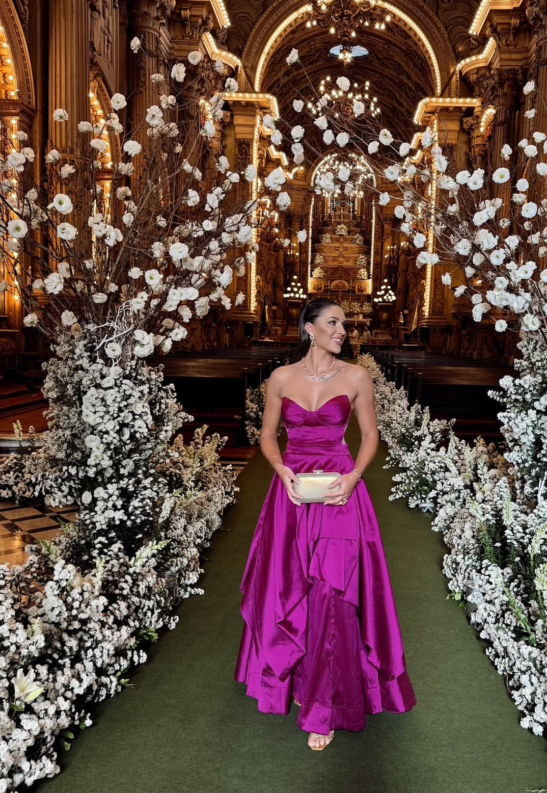 Robe de mariée fuchsia coupe trapèze, décolleté en cœur, robe de soirée formelle J7029