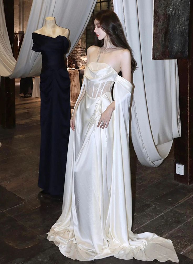 Robe de soirée ivoire à épaules dénudées, robe de bal en satin J6059
