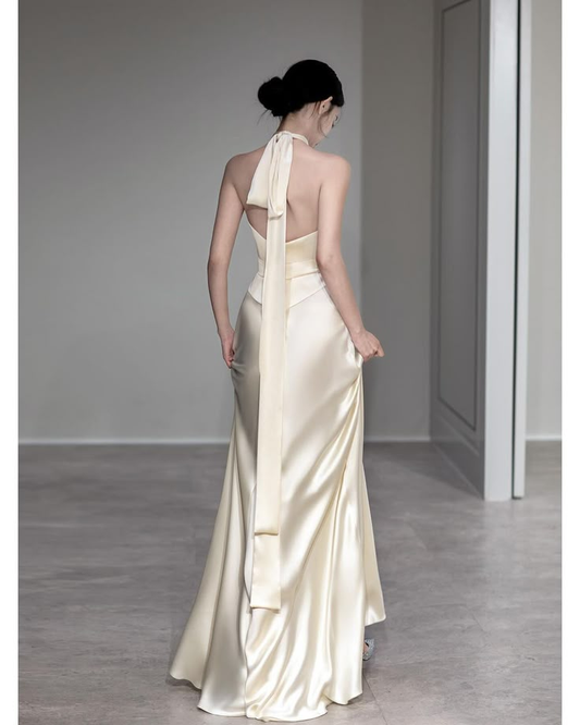 Neckholder Meerjungfrau Satin Langes Ballkleid Formales Partykleid J6127