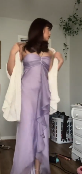 Lavendelfarbenes A-Linien-Ballkleid mit Rüschen, formelles Abendkleid J7562