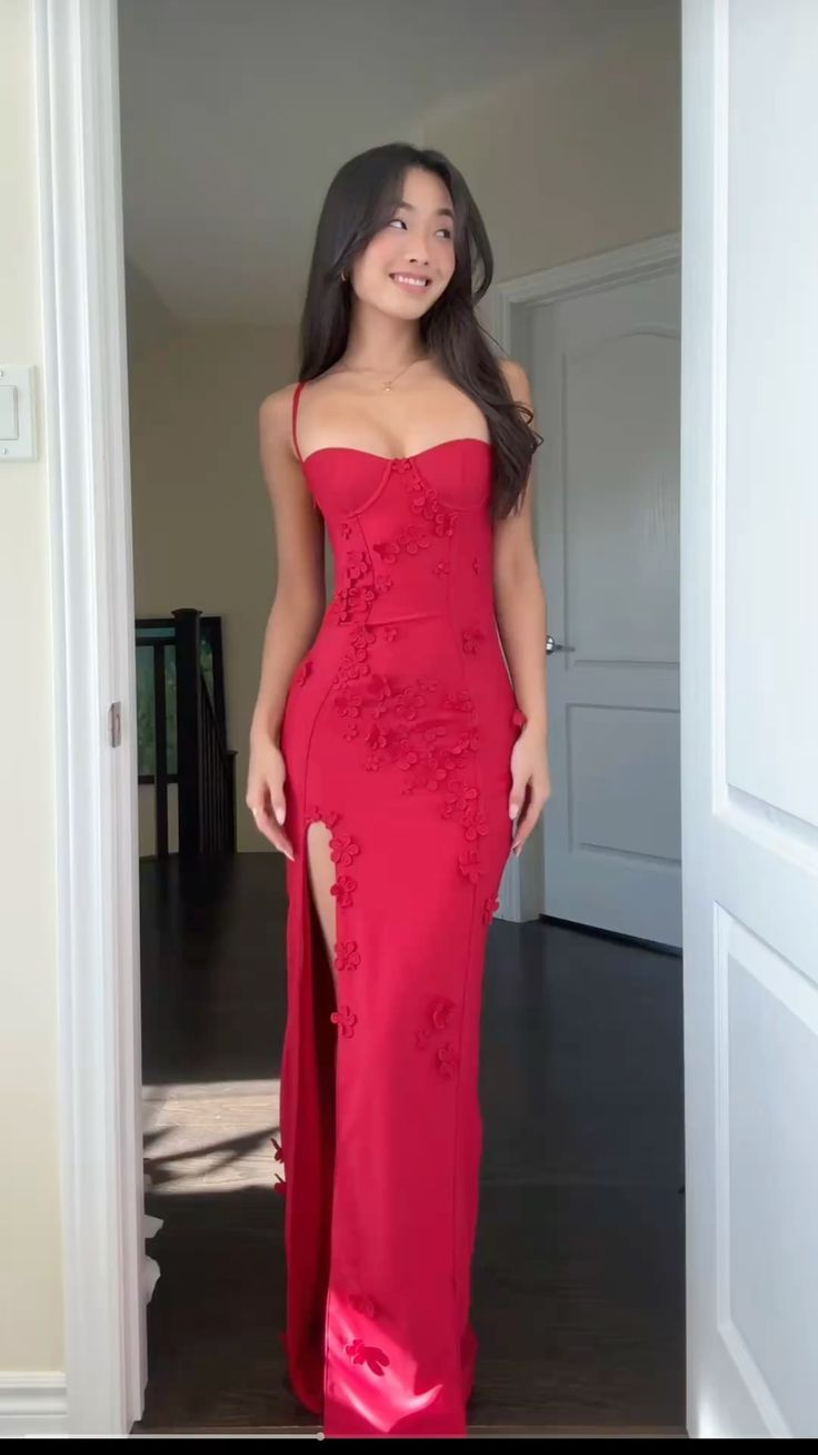 Spaghettiträger Rotes Etuikleid Ballkleid Formales Partykleid mit Schlitz J6153