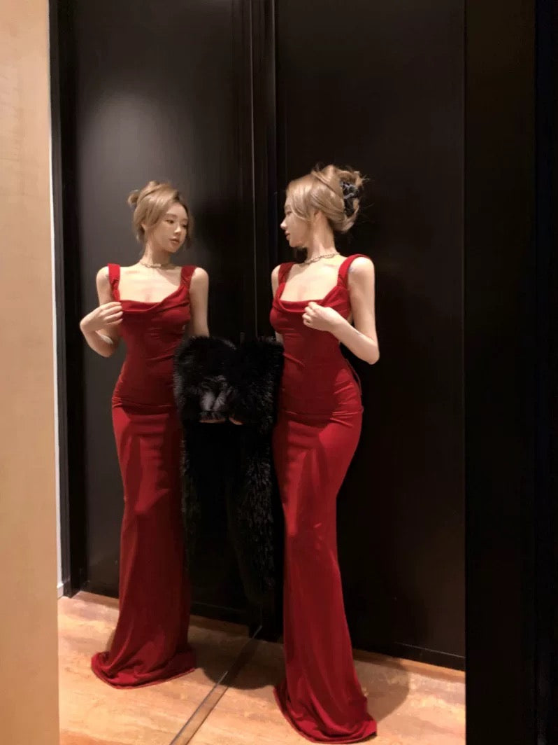 Robe de soirée élégante rouge fourreau dos nu J6168