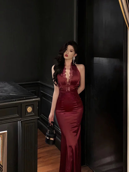 Sexy V-Ausschnitt Burgunder Abendkleid Formales Meerjungfrau-Abschlussballkleid J6182