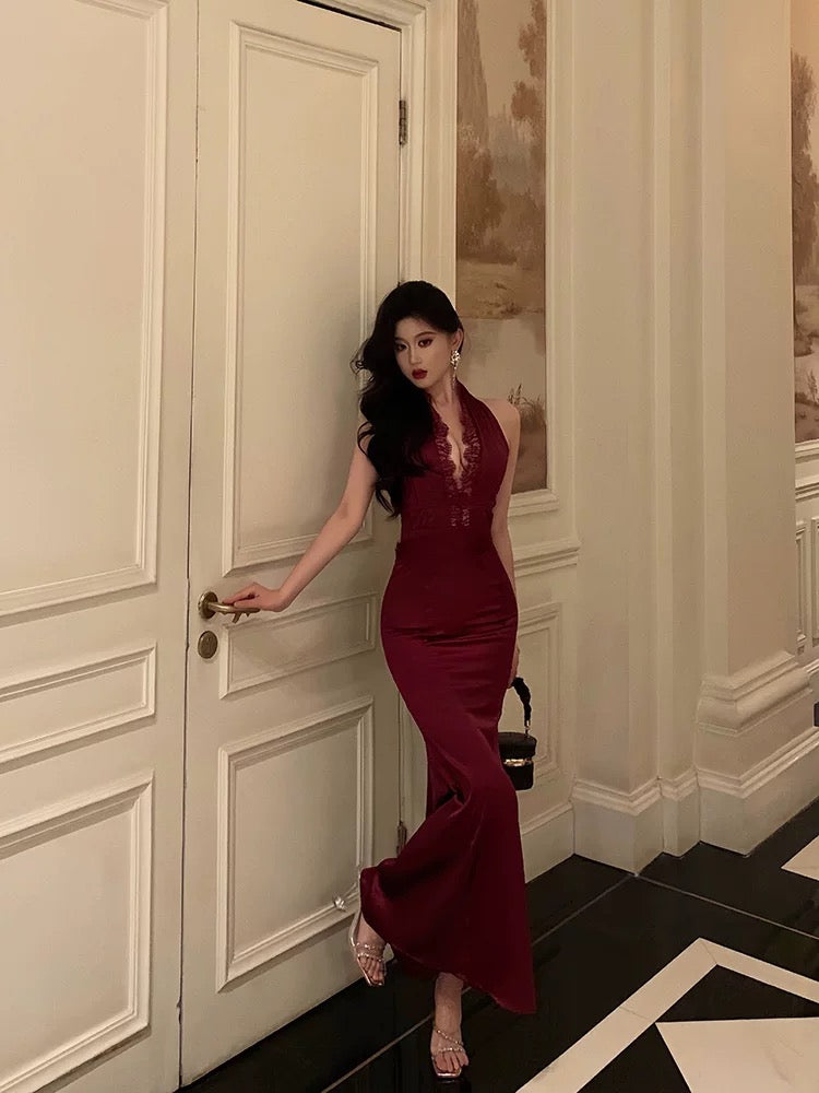 Sexy V-Ausschnitt Burgunder Abendkleid Formales Meerjungfrau-Abschlussballkleid J6182