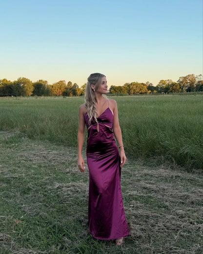 Satin Meerjungfrau Ballkleid mit Schnürung am Rücken Satin Abendkleid J6185
