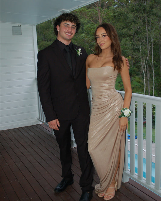 Trägerloses formelles Ballkleid Abendkleid mit Seitenschlitz J6186
